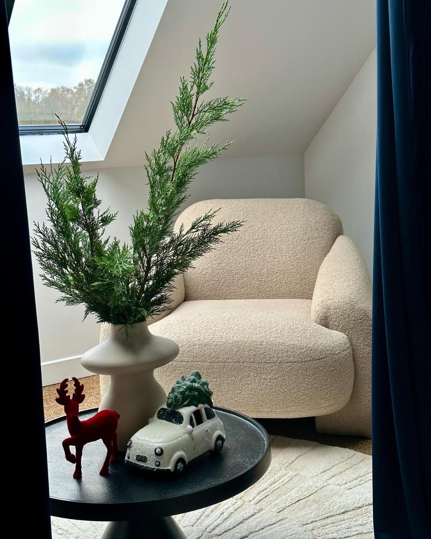 La Grande Maison Lgm Lesches Экстерьер фото